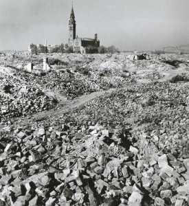 warsaw_1948_robert_capa